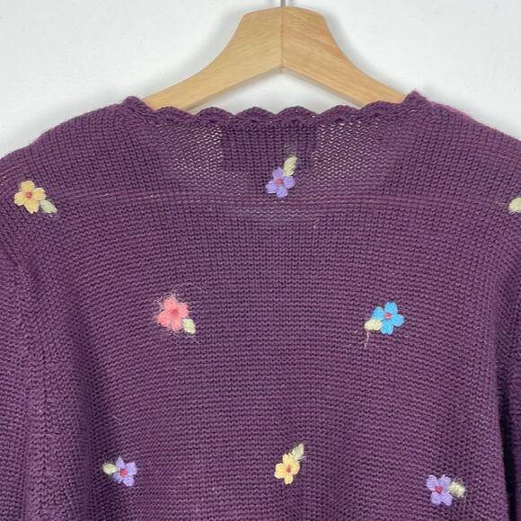 Herman Geist wool blend long sleeve button down floral embroidered sweater Large - Picture 8 of 9